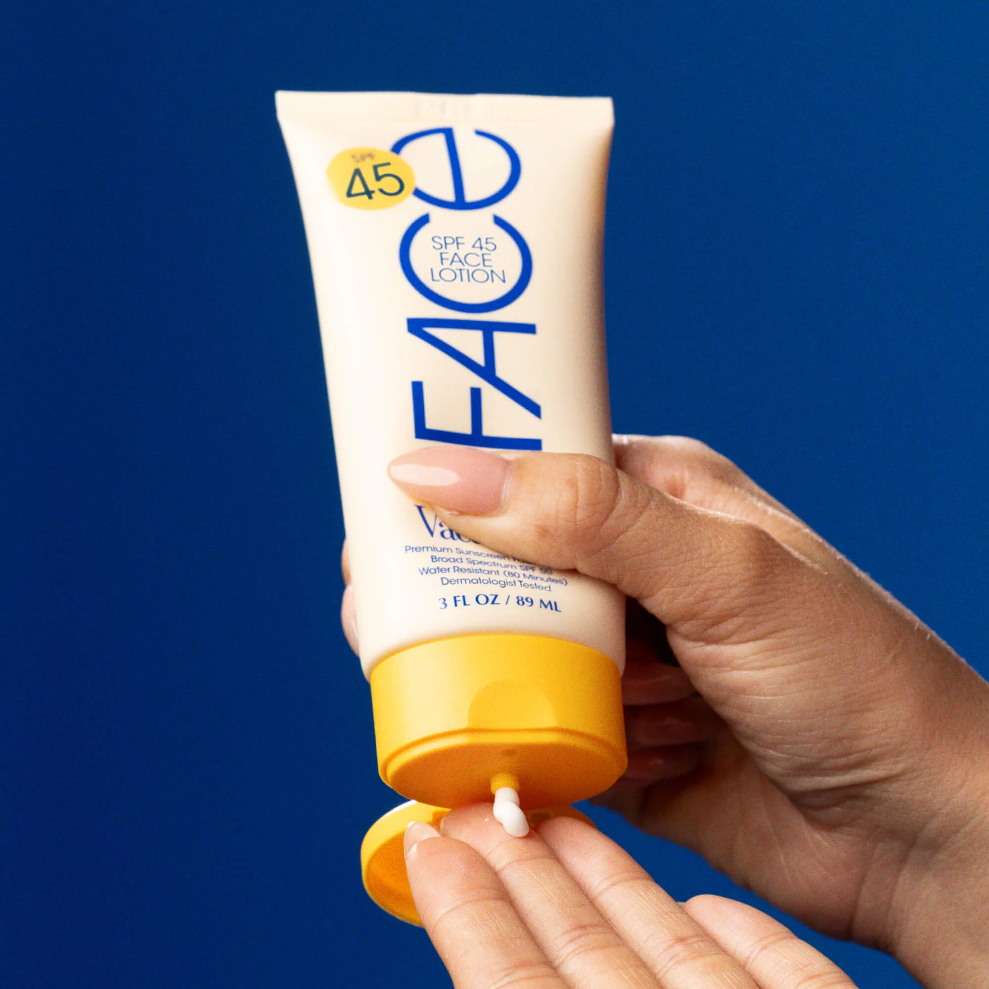 Classic Face Lotion SPF 45 - Image 3