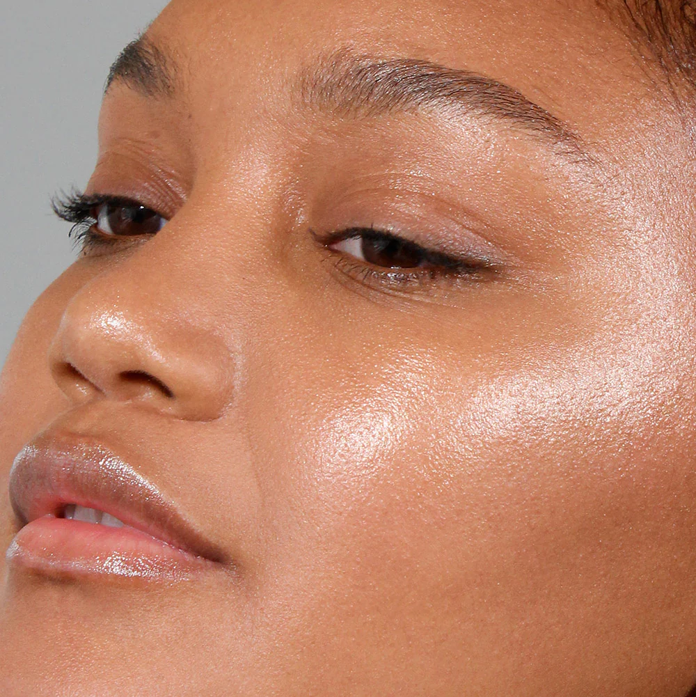 Pretty Shiny Cream Highlighter - Image 10