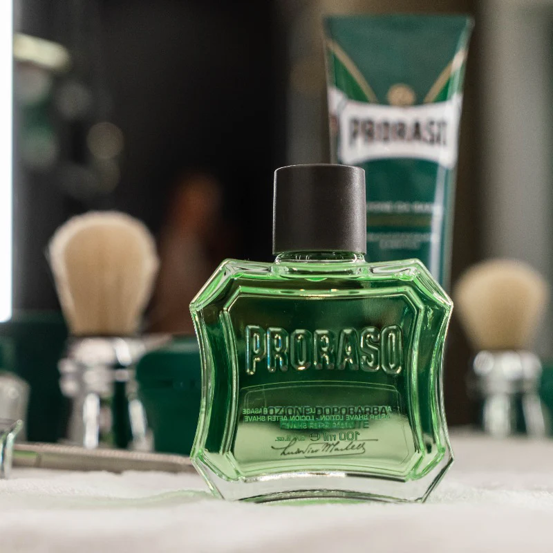 After Shave Lotion - Refreshing Formula - Image 2