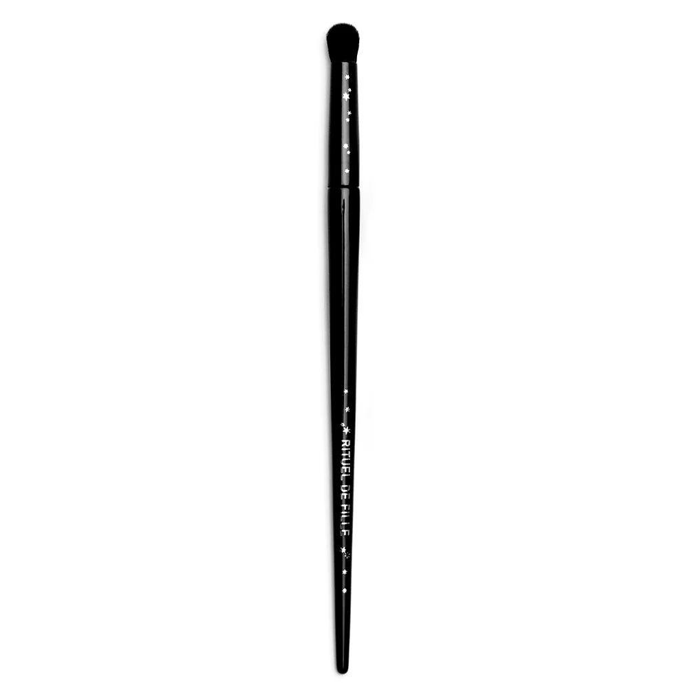 The Eye Soot Brush